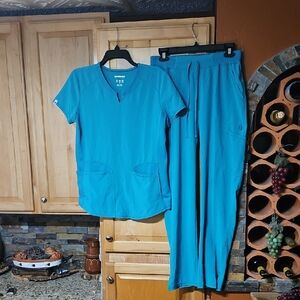 Scrubstar Aquamarine Blue Scrubs Scrub Set